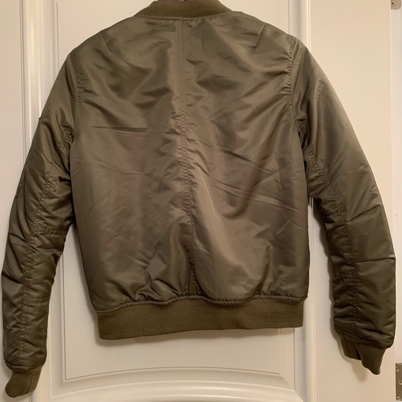 Ardene Green Bomber Jacket - Picture 2 of 3